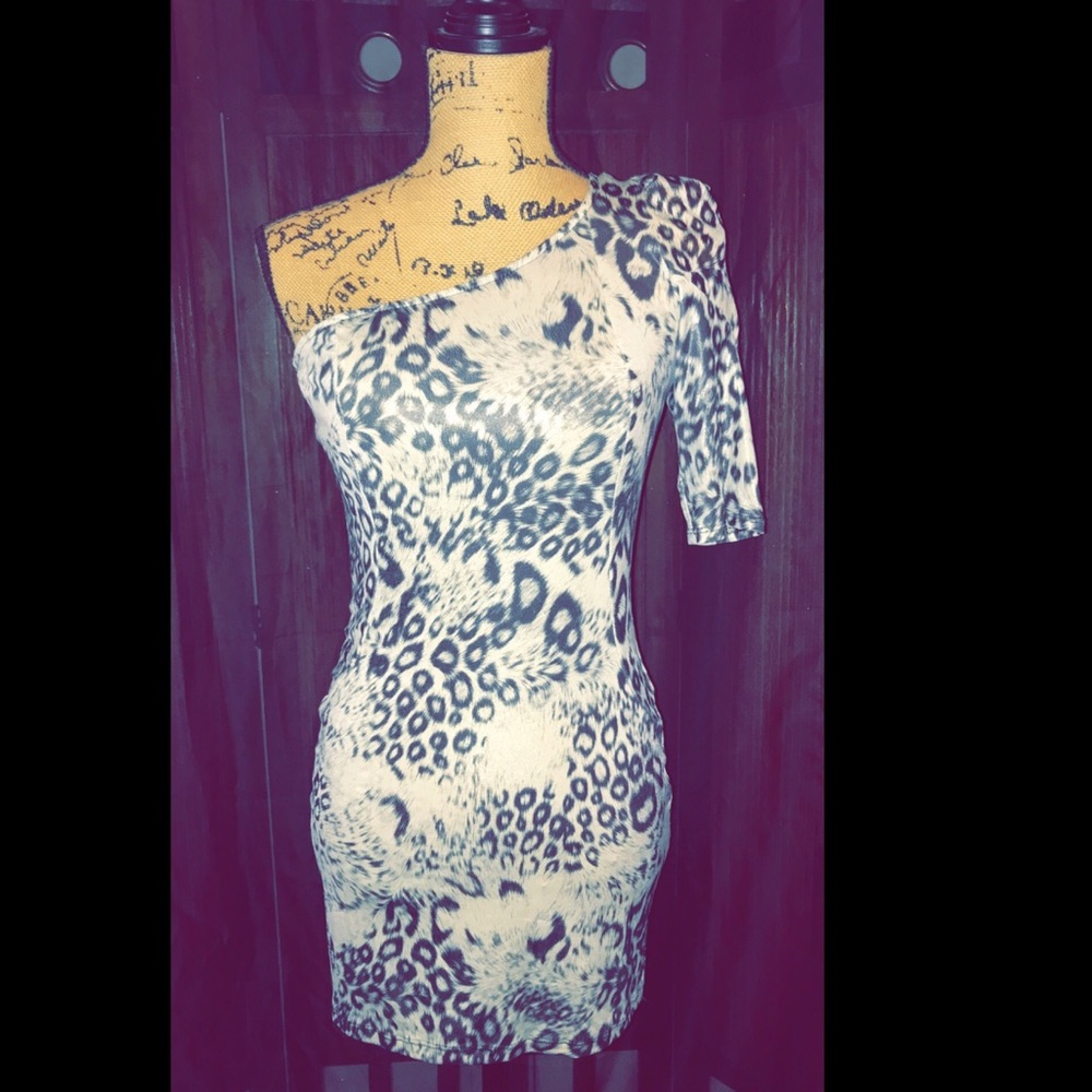 One Shoulder. Mini Dress